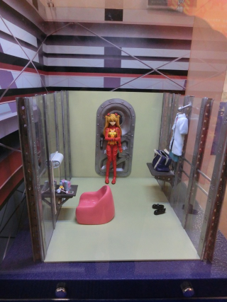 Illustration for article titled Japanese Plastic Figurines and Dioramas Sure Are Cool